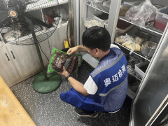  共计查抄暖锅店及